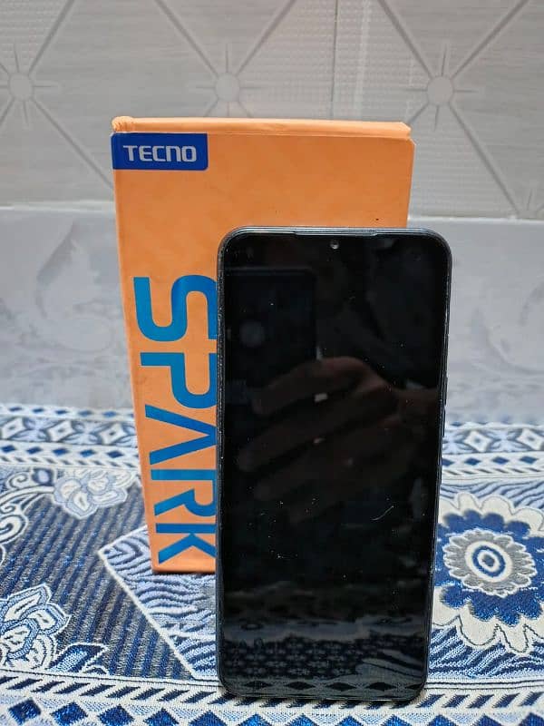 Techno Spark 7 4gb ram 64gb storage with box 1