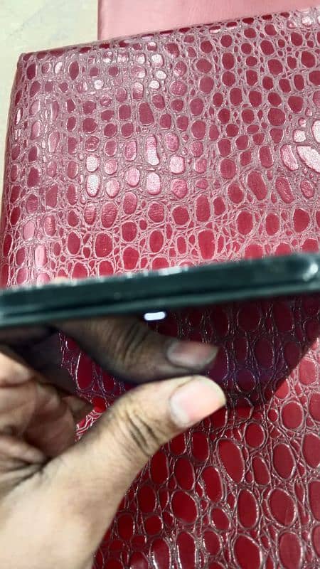 oppo f11 6/128 all ok no box panl chnge hai is ka baki all ok 4