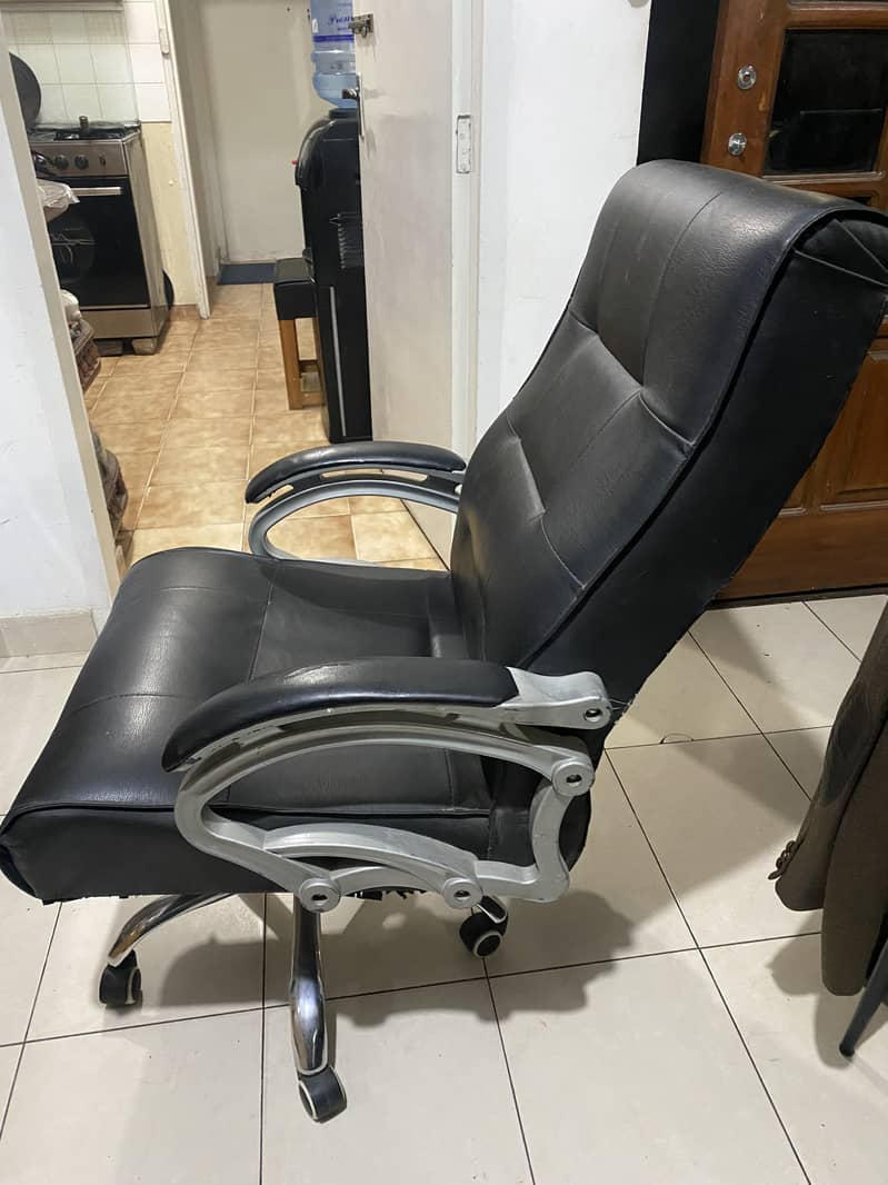 Office Chair for Sale 1