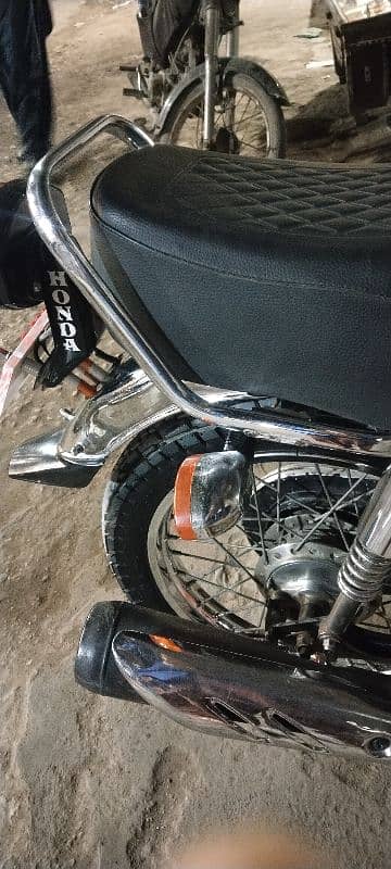 Honda 125 jinyan condition 1 rope ka Kam nahy he 5