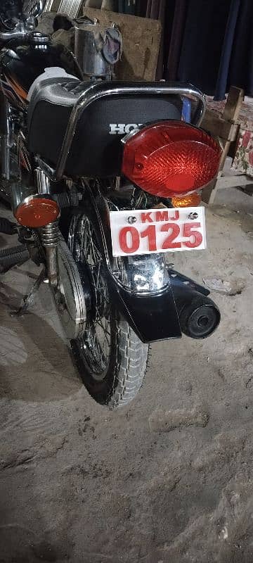 Honda 125 jinyan condition 1 rope ka Kam nahy he 7