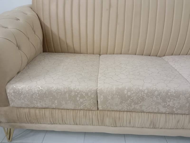 brand new 6 seater sofa set with center table 4