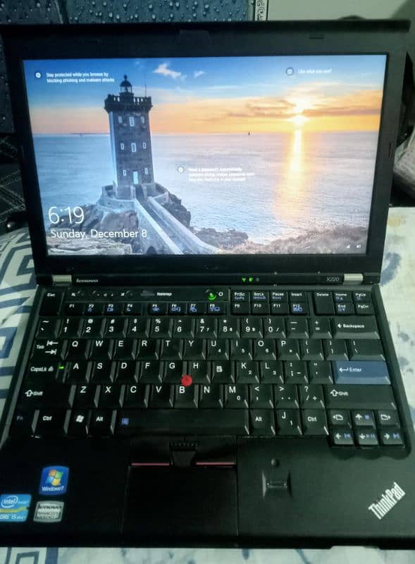 Lenovo Thinkpad X 220 core i5 2nd generation 5