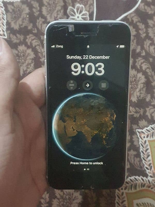 iphone SE PTA approve 10 by 10 condition 1