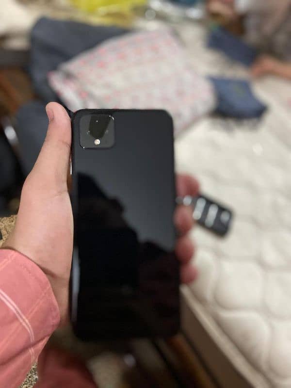 Google pixel 4XL 3