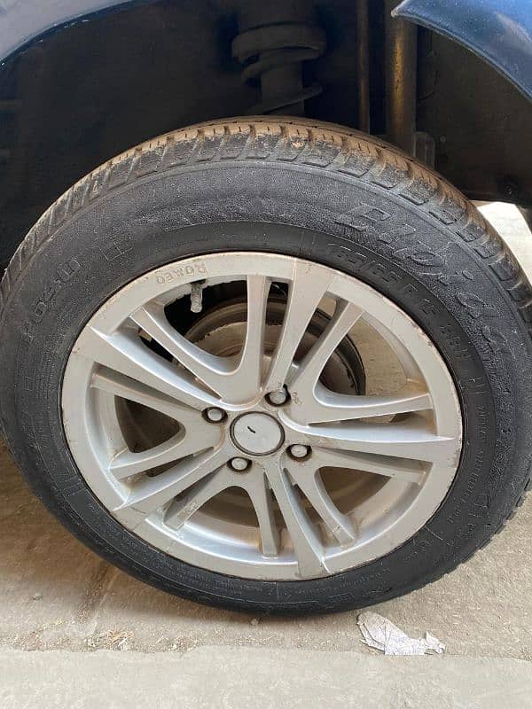 15-Inch Japani Rims with Tyres 1