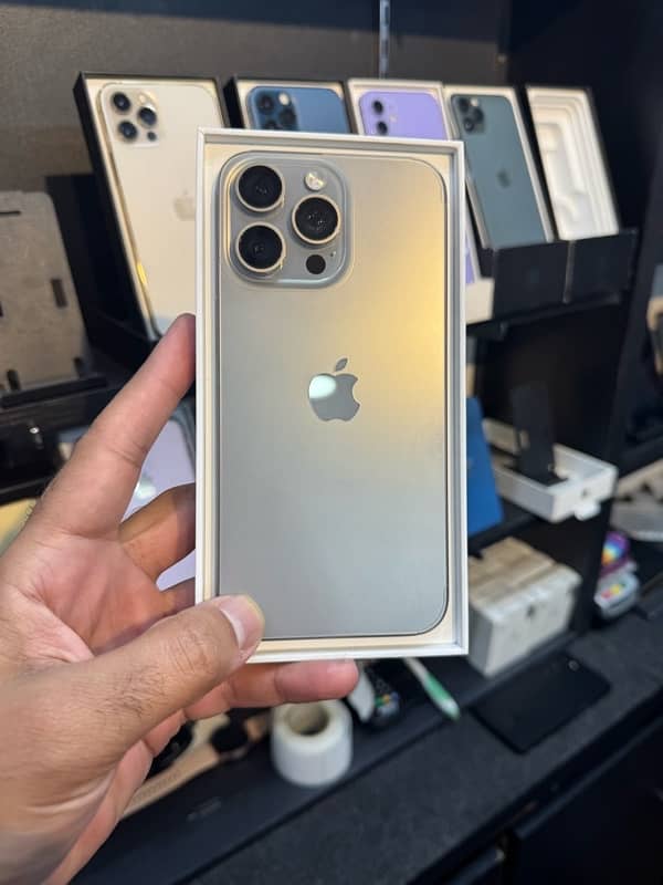 iPhone 15 Pro Max 256gb PTA Approved 4