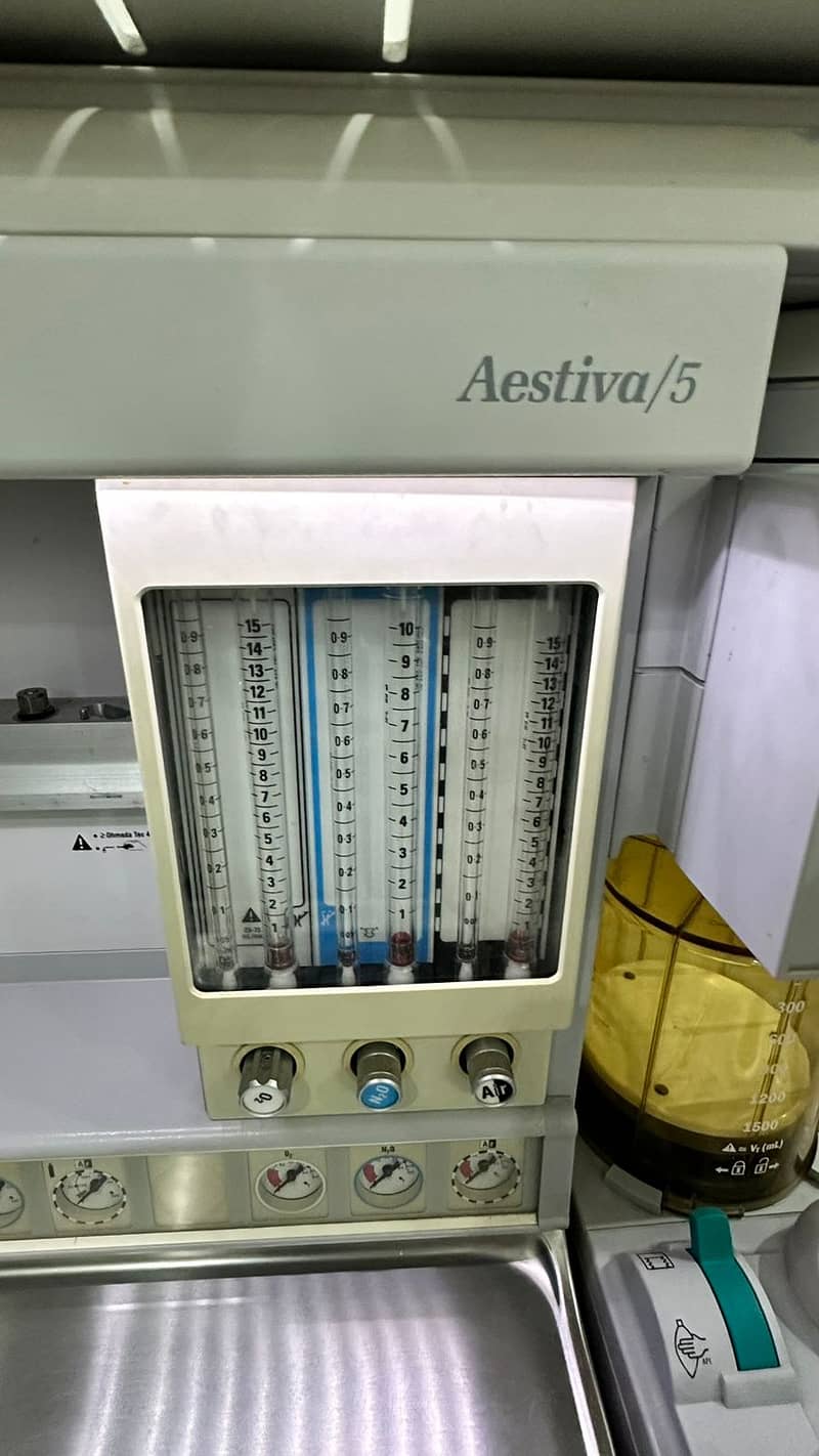 Anesthesia Machine - Imported quality - wholesale rates 10