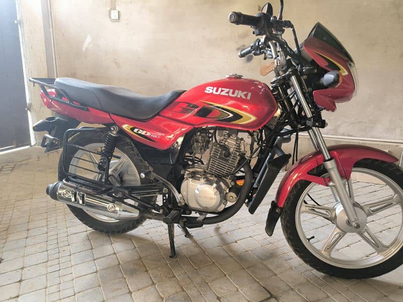 suzuki 110s 2023 4