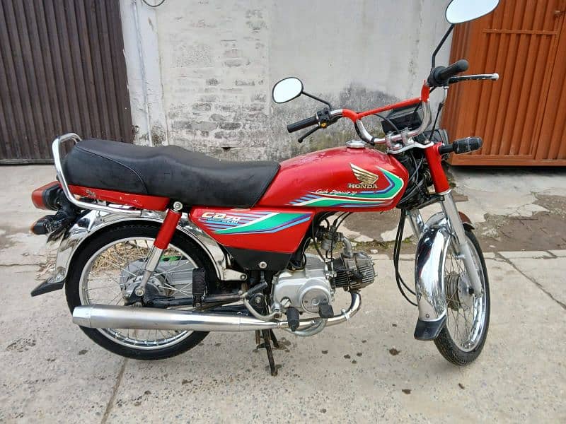 HONDA CD 70 2017 MODEL 1