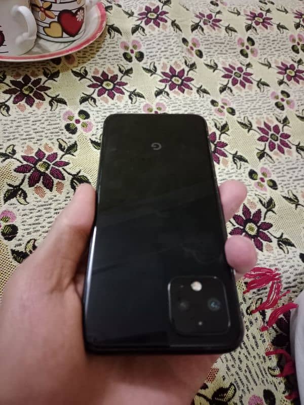 Google pixel 4 memory 4/64 9