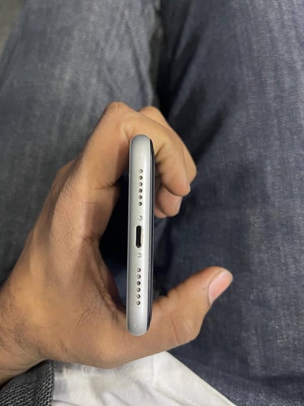 iphone 11 officiall PTA approved 2