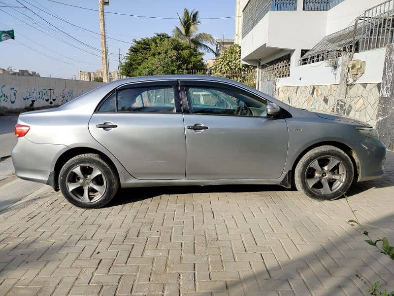 Toyota Corolla GLI 2010 3