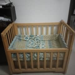 baby cot