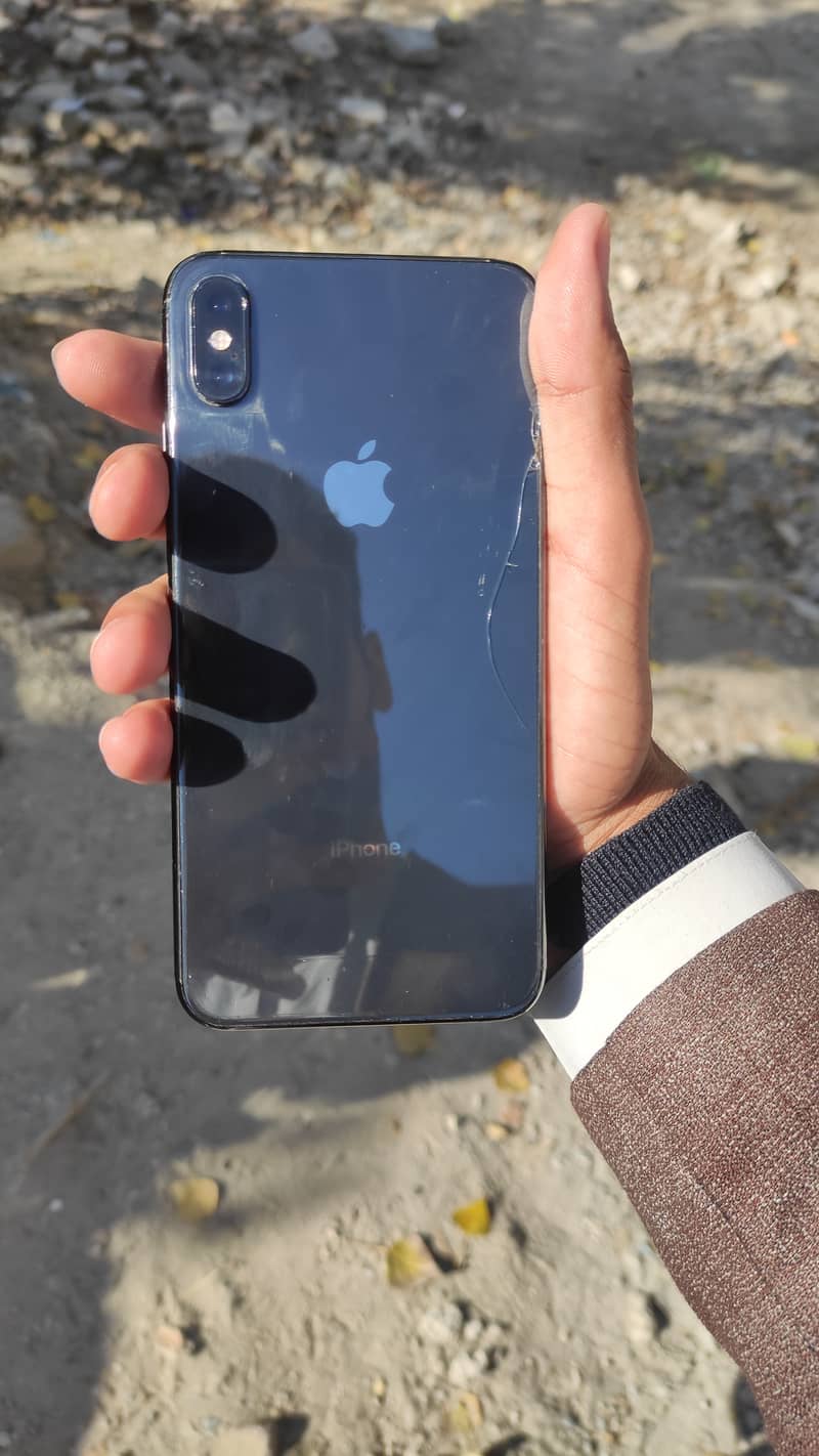 Apple iPhone XS Max 0