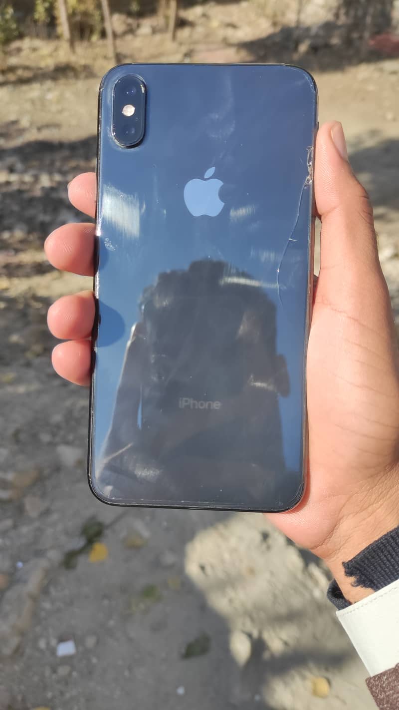 Apple iPhone XS Max 6