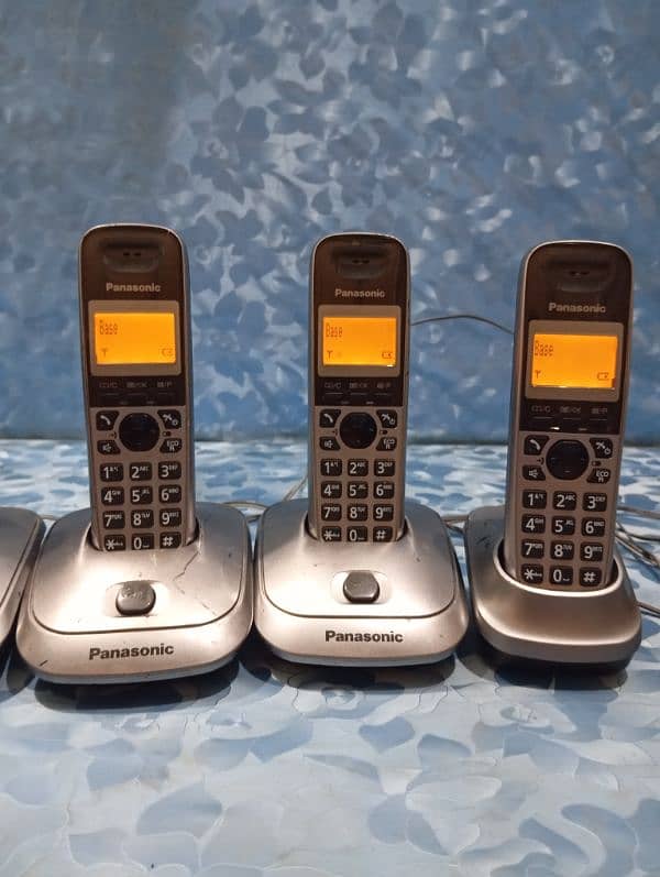 uk imported Panasonic 5 handset cordless phone with intercom 3