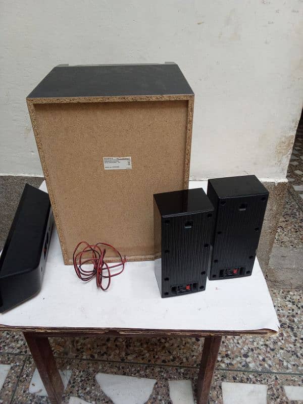 sony subwoofer and speakers 4