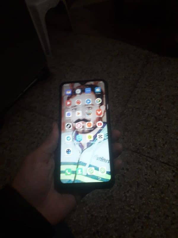 Vivo y15 ok phone pta apvord 3