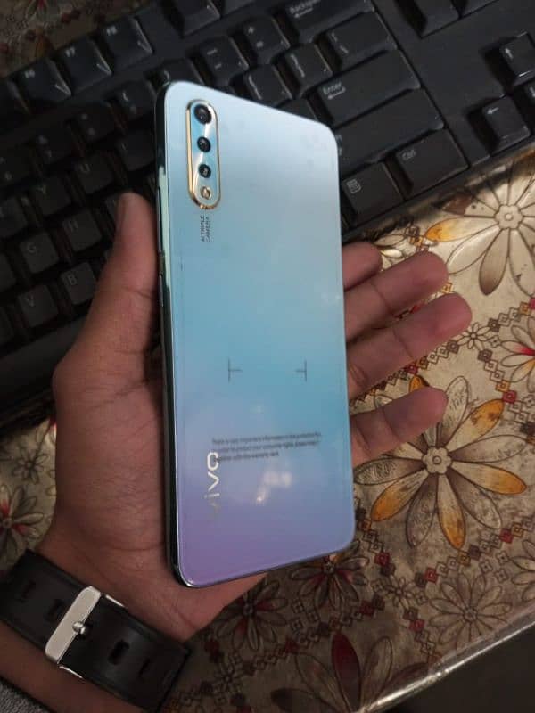 vivo s1 8GB 256GB 1