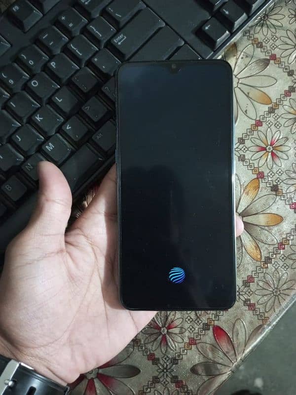 vivo s1 8GB 256GB 9