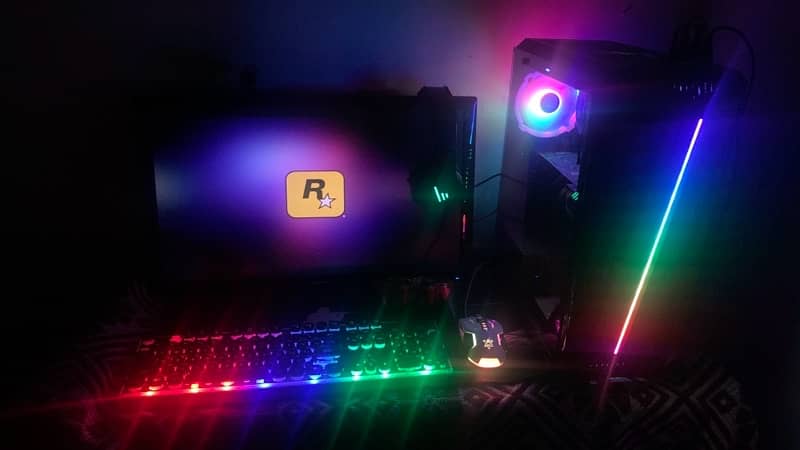 GAMING PC WITH ACCESSORIES FOR SALE 5