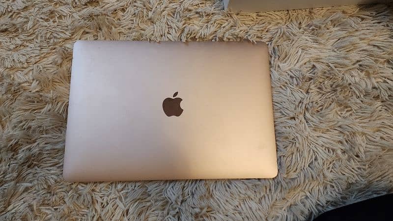 MacBook Air M1 + BOX 1