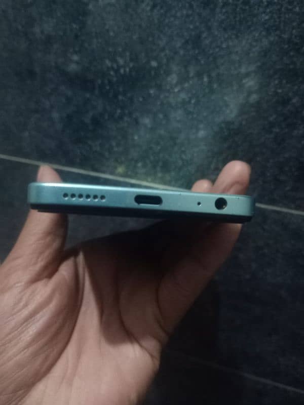 infinix smart 8 4+4/64 2