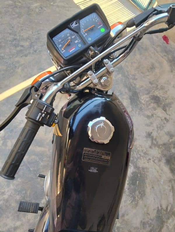 Model 2025 Honda 125 Bleak For Sale Lahore register 2