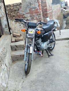 Model 2025 Honda 125 Bleak For Sale Lahore register