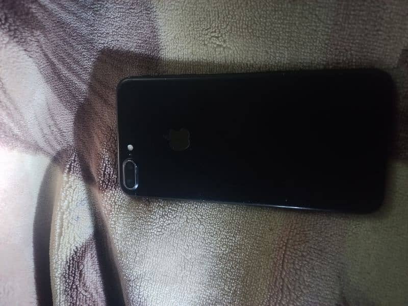 I phone  7 plus 256 gb pta aproved exchanges posbil 4