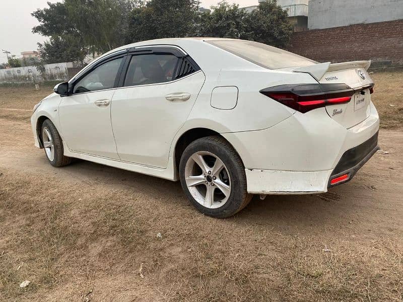 Toyota Corolla GLI 2015 12