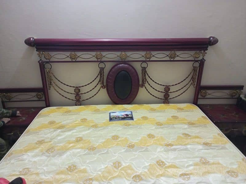 beautiful bed set and dressing 5