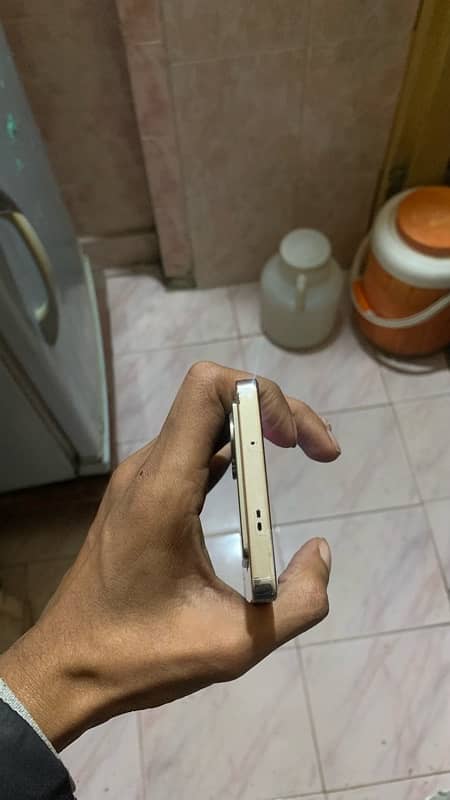 Infinix note 40 16 256gb 6