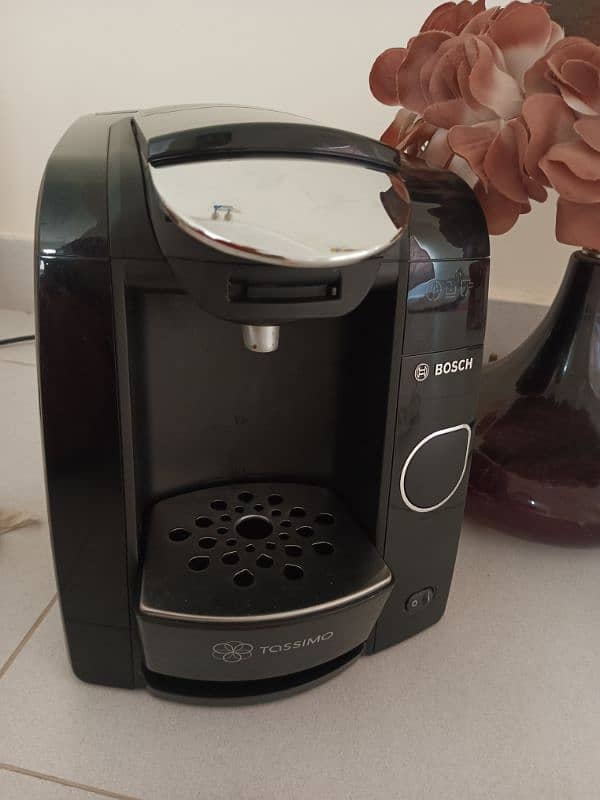 Nescafe Tassimo Bosch Coffee maker 9