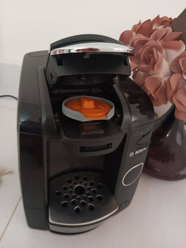 Nescafe Tassimo Bosch Coffee maker 10