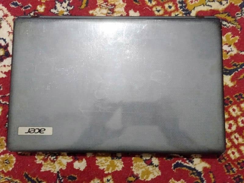 im selling my laptop 10