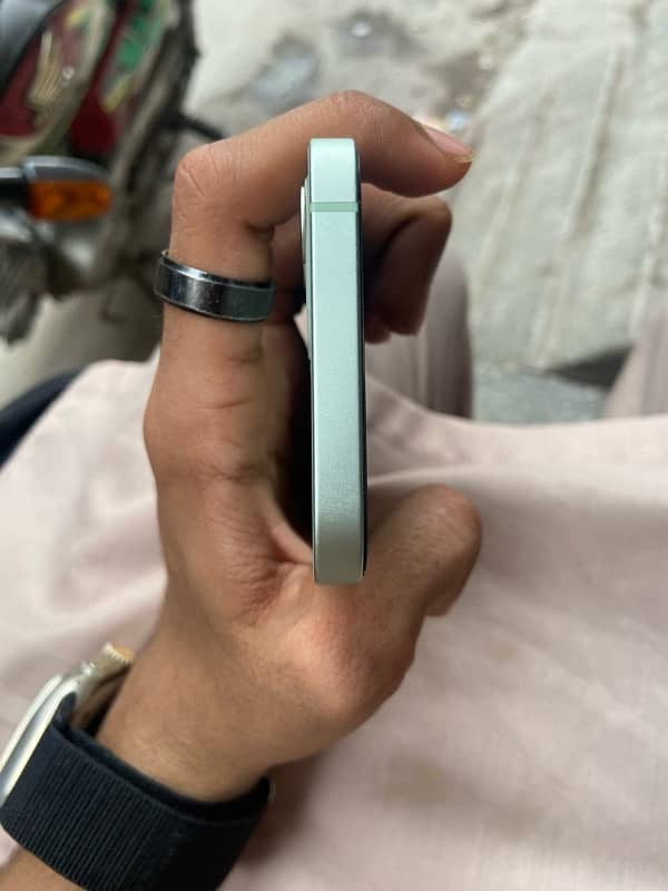 iphone 12 80BH factory unlock 128gb not exchange 6