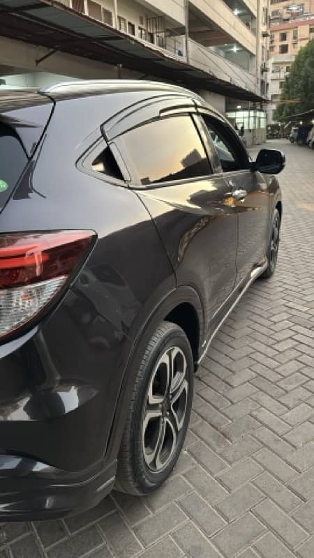 Honda Vezel 2015 4