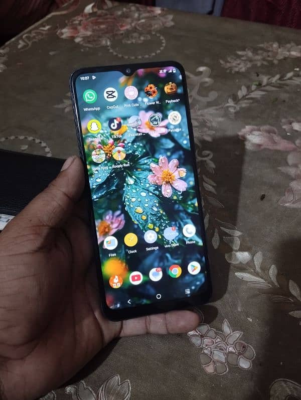 Vivo y15s 3GB 32GB no open 1