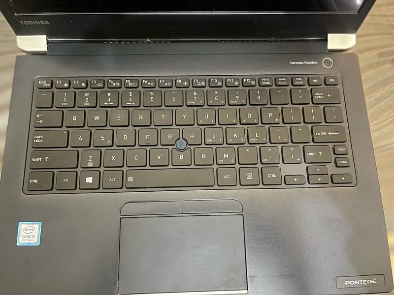 Toshiba Laptop X-30E Portege 1