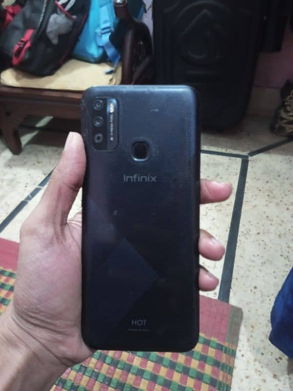 Infinix hot 9 play 4/64 only mobile 1