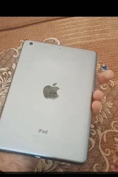 iPad mini 2 well condions And Bring From Oman