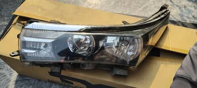 Toyota grande 2016 model front light for sale.