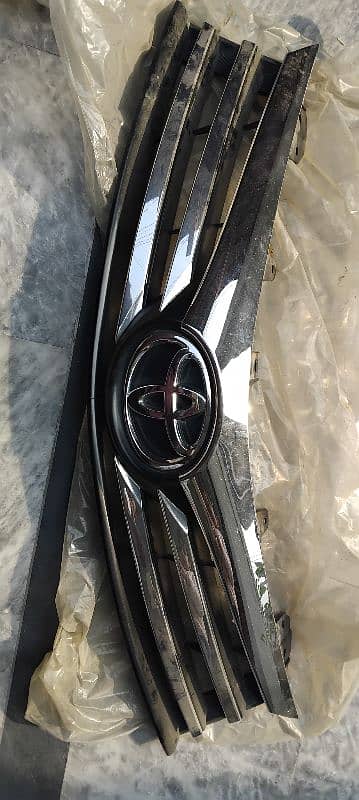 Toyota grande 2016 model front light for sale. 2