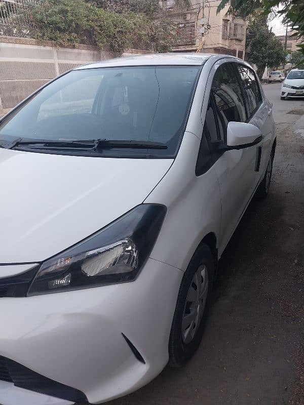 Toyota Vitz 2015 1