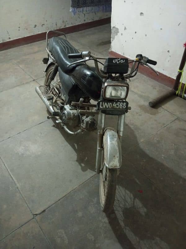 honda cd 70 2003 modalh saf bike h koi km ni krny wla lo or chlaoo bs 0