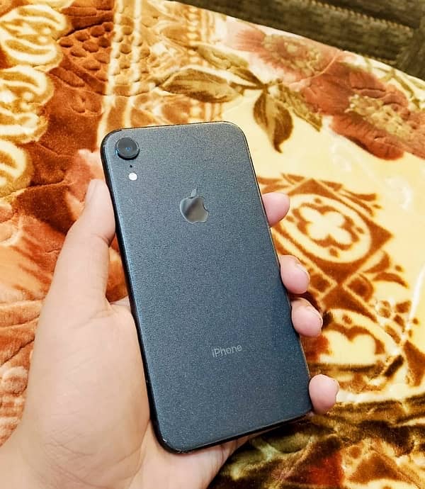 iPhone XR 64 gb jv 0