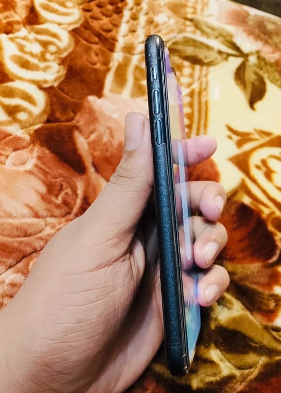 iPhone XR 64 gb jv 1