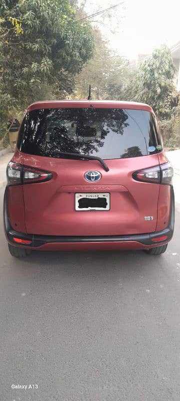 Toyota Sienta Hybrid 1.5,  7 Seater , Model 2016 / 2021 2